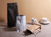 Aluminijumske DoyPack kesice 145x100x335 mm sa ventilom, kraft spoljnom oblogom, sigurnosnom tračicom i zipom, na termo zatvaranje, idealne za kafu - 25kom