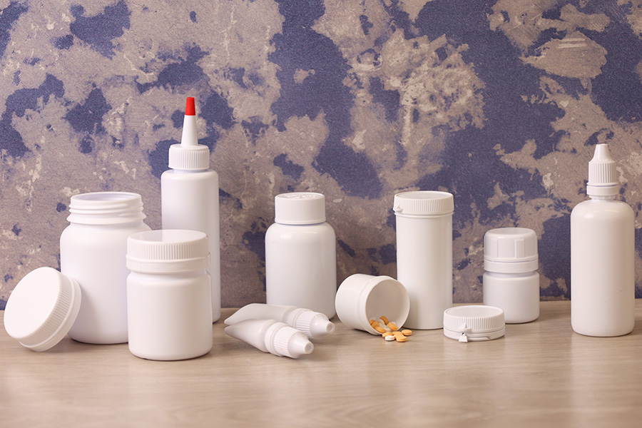 Plastična bela tubica sa zatvaračem 25mL - 12 kom Plastična bela tubica sa zatvaračem 25mL - 12 kom