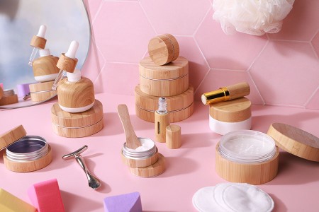 Aluminijumska kutijica 17 ml spoljašnji deo od bambusa sa unutrašnjom zaptivkom u zatvaraču-grupa_slika