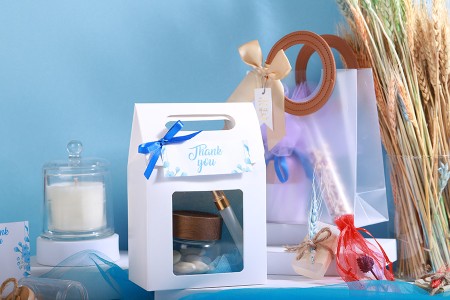 Papirna poklon kutija - torbica 100x60x150 mm sa prozorom - 12 komada-grupa_slika