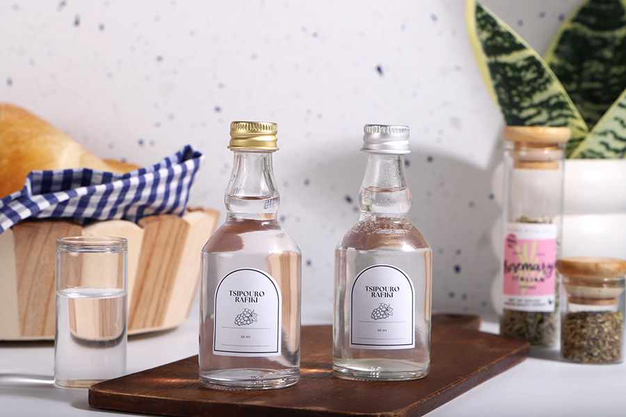Staklena flašica 50 ml (PP 20) za piće Staklena flašica 50 ml (PP 20) za piće