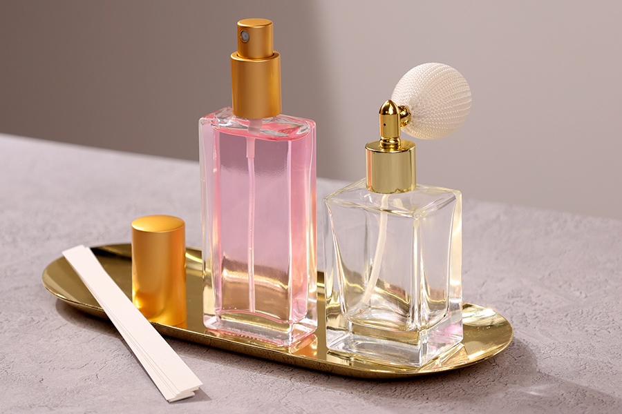 Staklena bočica za parfeme 50mL (PP18) Staklena bočica za parfeme 50mL (PP18)