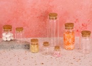 Staklena flašica sa plutanim čepom za poklončiće 80mL, 47x70 mm - 12 kom Staklena flašica sa plutanim čepom za poklončiće 80mL, 47x70 mm - 12 kom