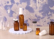 Staklena bočica 5mL karamel boje, za proizvode u farmaciji i homeopatiji, bez zatvarača - 12 kom
