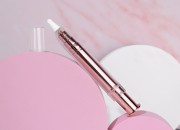 Airless tubica - akrilni špric 10mL za kozmetičku upotrebu, bronzane boje sa zatvaračem Airless tubica - akrilni špric 10mL za kozmetičku upotrebu, bronzane boje sa zatvaračem