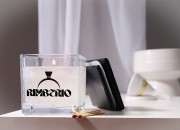 Staklena ukrasna četvrtasta tegla 320 ml 80x80x80 mm sa drvenim zatvaračem za sveće-grupa_slika