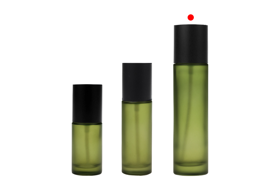 Staklena zelena mat bočica 100mL sa pumpicom za kreme i mat crnim poklopcem-grupa_slika