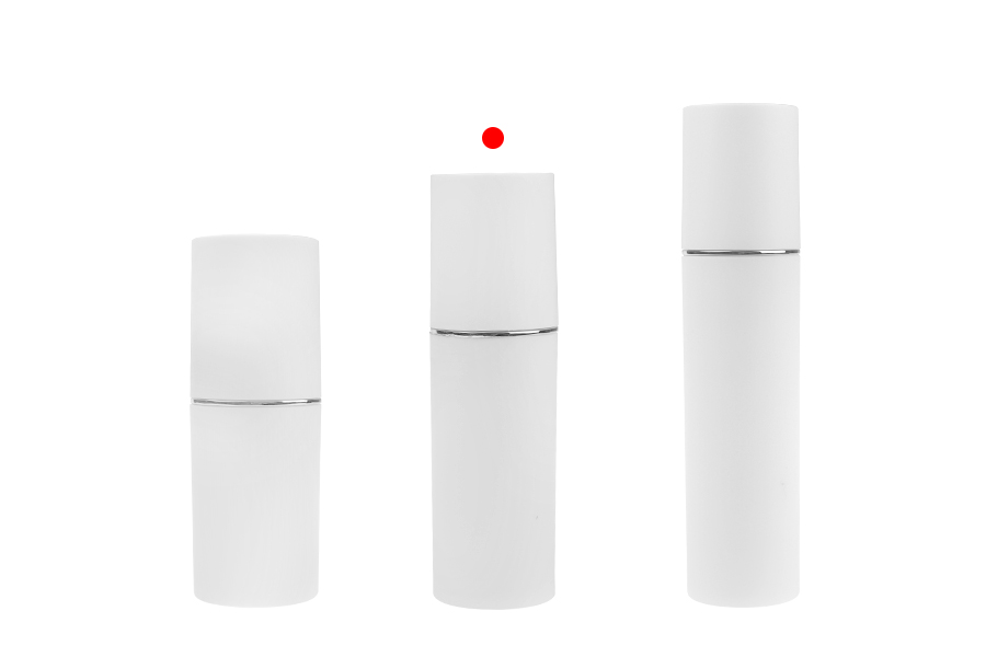 Bela MAT bočica od 50mL sa srebrnom ili zlatnom linijom, sa pumpicom za kreme i belim MAT zatvaračem Bela MAT bočica od 50mL sa srebrnom ili zlatnom linijom, sa pumpicom za kreme i belim MAT zatvaračem-grupa_slika