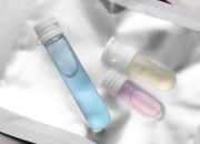 Staklena bočica 5mL sa plastičnim zatvaračem - 25 kom Staklena bočica 5mL sa plastičnim zatvaračem - 25 kom