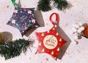 Božićna kartonska poklon kutijica - ukras u obliku zvezde sa trakom  120x40x120 mm - 10 kom-grupa_slika