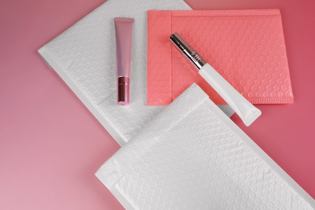 Bela mat koverta sa pucketavom folijom 11x18cm - 10 kom-grupa_slika