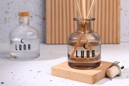 Staklena braon flaša 150mL-3