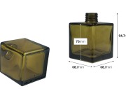 Četvrtasta staklena bočica 200 mL u karamel i maslinasto zelenoj boji, pogodna za osveživač prostora