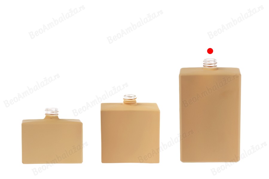 Staklena bočica za parfem 100 mL (15/400) pravougaonog oblika i gumirane bež boje-grupa_slika