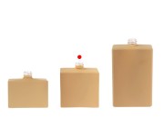 Staklena bočica za parfem 50 mL (15/400) pravougaonog oblika i gumirane bež boje-grupa_slika