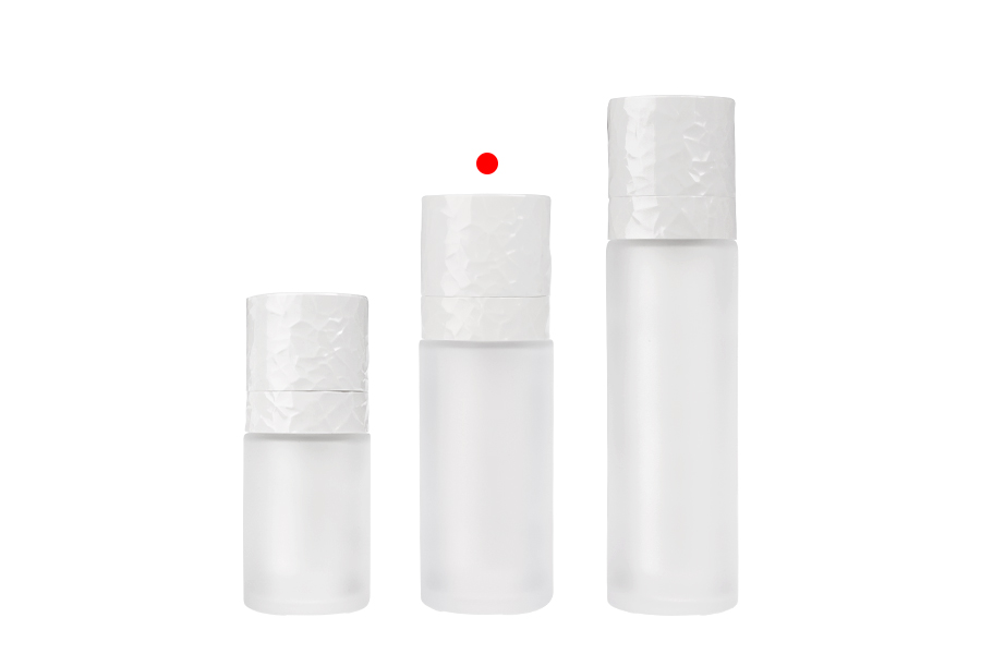 Airless dopunjiva bočica od 30 mL, sa pumpicom za kremu i peskiranim spoljnim staklenim kućištem-grupa_slika