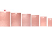 Kurirske vodootporne PE transportne kese 500x600 mm roze boje, sa samolepljivim zatvaranjem i ručkom - 100 kom Kurirske vodootporne PE transportne kese 500x600 mm roze boje, sa samolepljivim zatvaranjem i ručkom - 100 kom