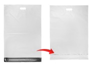 Kurirske vodootporne PE transportne kese 450x550 mm bele boje, sa samolepljivim zatvaranjem i ručkom - 100 kom