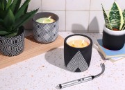 Dekorativna posuda 120x110 mm od cementa, za sveću ili cveće