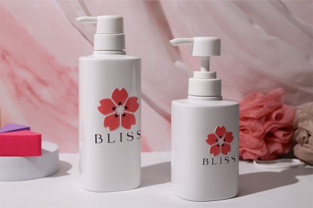 Plastična PET boca od 300 mL u beloj boji sa pumpicom (PP32)-grupa_slika