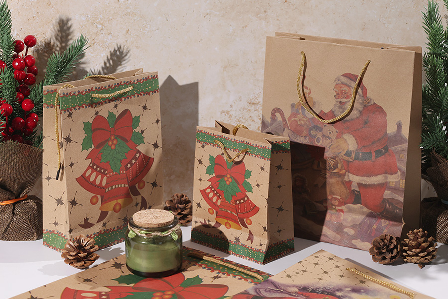 Božićna kesa sa ručkom od kanapa 115x60x145mm, u 7 dizajna - 20 kom-grupa_slika