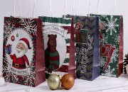 Papirne poklon kese sa Božićnim motivima, dimenzija 315x115x420 mm sa ručkom - 12 kom-grupa_slika