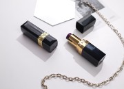 Crna tubica za karmin sa zlatnim detaljem - 5 kom Crna tubica za karmin sa zlatnim detaljem - 5 kom-grupa_slika