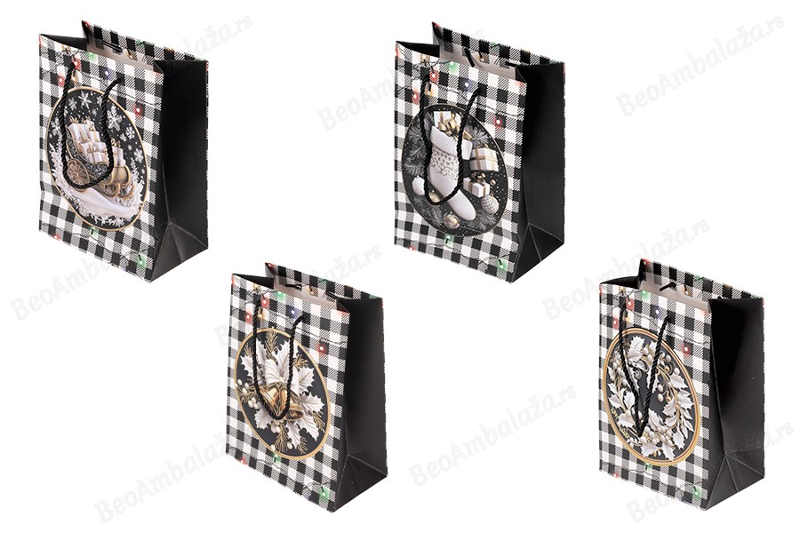 Božićna crno-bela papirna poklon-kesa  sa crnim kanapom  180x100x230 mm – 12 komada različitih dezena-slika_proizvoda