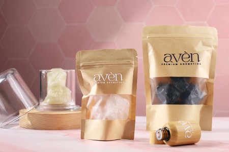 Kraft DoyPack kesice sa zip zatvaranjem i prozorom  80x30x130mm , unutrašnjom i spoljašnjom providnom oblogom, ovalnim dnom i sa mogućnošću termo zatvaranja– 100kom-grupa_slika