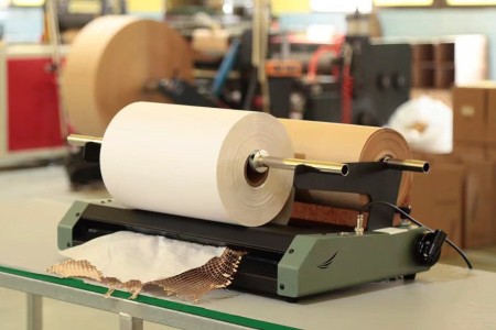 Beli papir za umotavanje paketa u rolni od 840 metara - širine 300 mm-grupa_slika