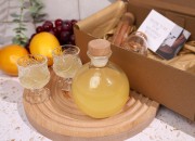 Providna staklena flaša 250mL sa silikonskim čepom sa drvenom glavom-grupa_slika