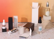 Crna papirna kutija za pakovanje 55x55x125 mm sa unutrašnjim penastim uloškom za bočice etarskog ulja od 50 mL - 20 kom Crna papirna kutija za pakovanje 55x55x125 mm sa unutrašnjim penastim uloškom za bočice etarskog ulja od 50 mL - 20 kom-grupa_slika