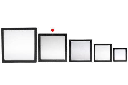 Plastični ram za izlaganje proizvoda 137x20x137 mm sa folijom - 10 kom-grupa_slika