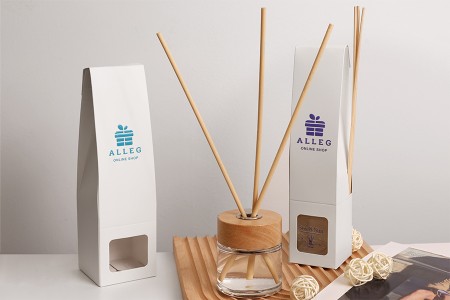 Bela papirna kutija 60x60x260 mm za bočice osveživača prostora sa mestom za štapiće - 20 kom-grupa_slika