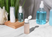 Plastična bočica 25mL za šampon sa flip-top zatvaračem - 50 kom Plastična bočica 25mL za šampon sa flip-top zatvaračem - 50 kom