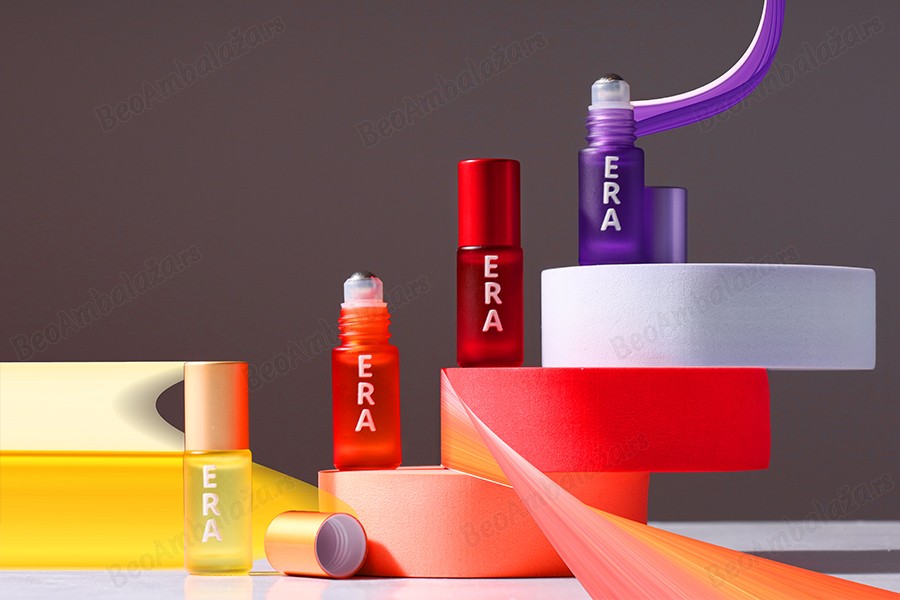 Staklena bela roll-on bočica 10mL sa metalnom kuglicom-grupa_slika