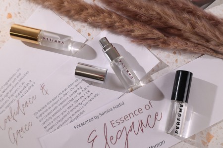 Staklena bočica 5mL za parfem sa sprejom i aluminijumskim zatvaračem - 6kom-grupa_slika