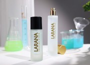 Peskirana parfemska bočica od 50mL sa raspršivačem i zatvaračem u raznim MAT bojama-grupa_slika