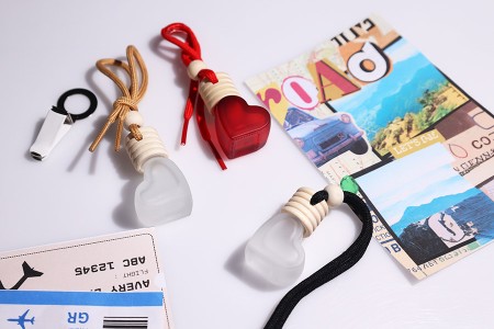 Metalna štipaljka za bočice za osveživač automobila-grupa_slika