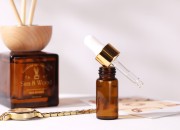 Braon bočica 10mL sa pipetom, u zlatnoj boji-grupa_slika