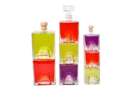 Četvrtasta staklena flaša 500mL-3