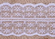 Traka od jute sa čipkom, 65 mm (1 komad je 5m) Traka od jute sa čipkom, 65 mm (1 komad je 5m)