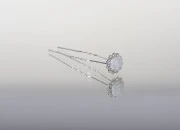 Dekorativna metalna ukosnica sa perlicom i kamenčićima, u obliku ruže (širina 14 mm) - 20 kom-grupa_slika