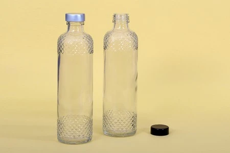 Staklena providna flaša 330mL sa reljefastim detaljima-2