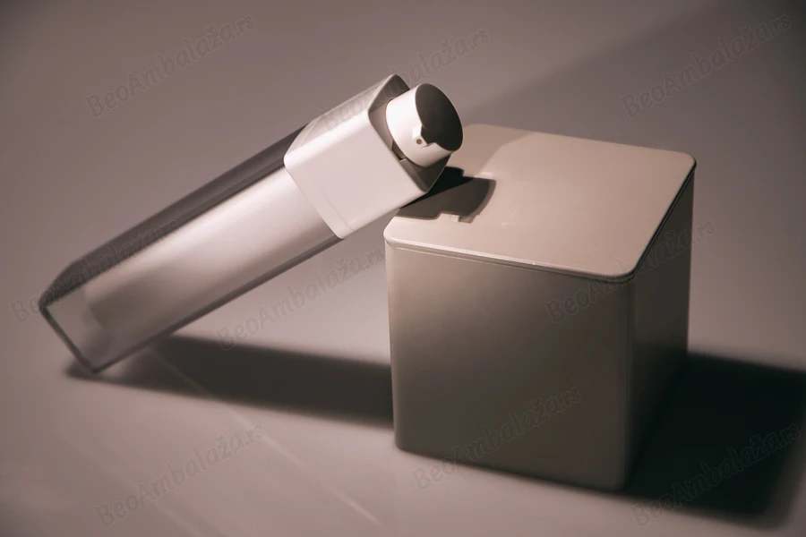 Airless akrilna bočica 50mL sa belom pumpicom-grupa_slika