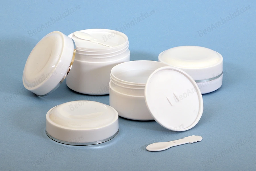 Plastična (PP) bela kutija 150mL sa zatvaračem, spatulom i plastičnim međupoklopcem - 12 kom-grupa_slika