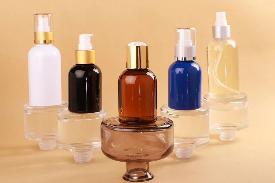 Plastična PET flašica 100mL u različitim bojama PP 24 - 12 kom Plastična PET flašica 100mL u različitim bojama PP 24 - 12 kom-grupa_slika