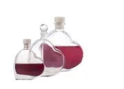 Staklena flaša u obliku srca 200mL Staklena flaša u obliku srca 200mL