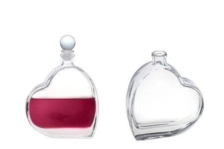 Staklena flašica u obliku srca 100mL-2