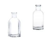 Staklena četvrtasta bočica 100mL Staklena četvrtasta bočica 100mL